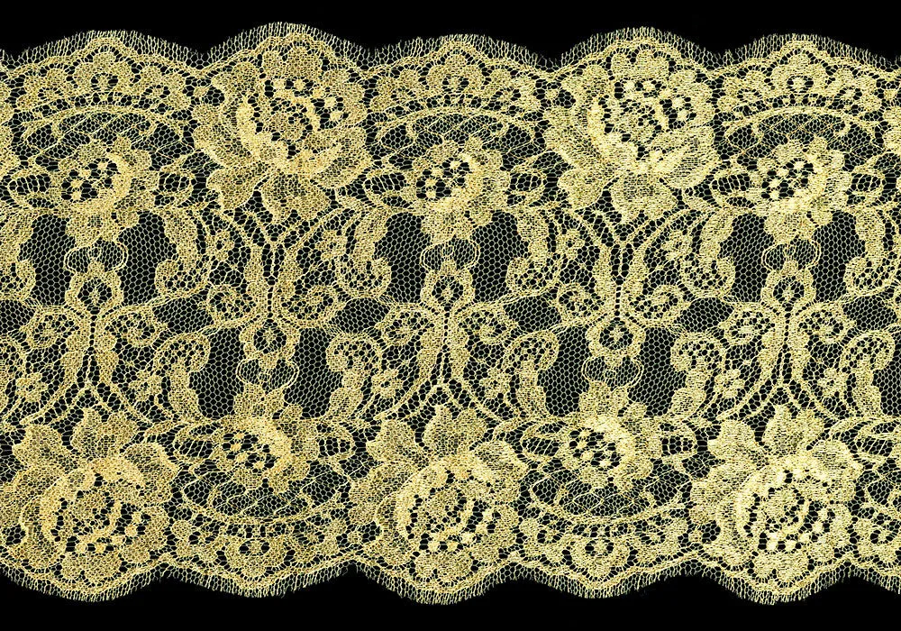 10" Rose Garden Metallic Gold Chantilly Lace (Made in France)