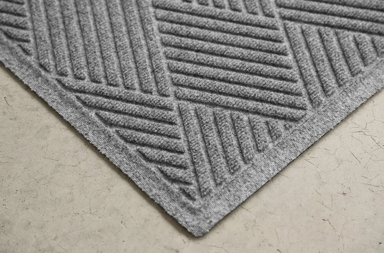 3 x 5 Mudroom Mat - Diamonds