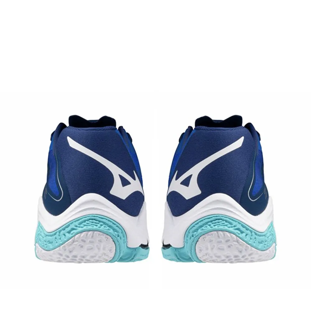 Mizuno Wave Lightning Z8 Volleyball Shoes