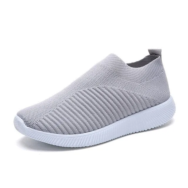 Women shoes 2020 new knitted slip on flat shoes woman tenis feminino casual mesh walking footwear sneakers women vulcanize shoes