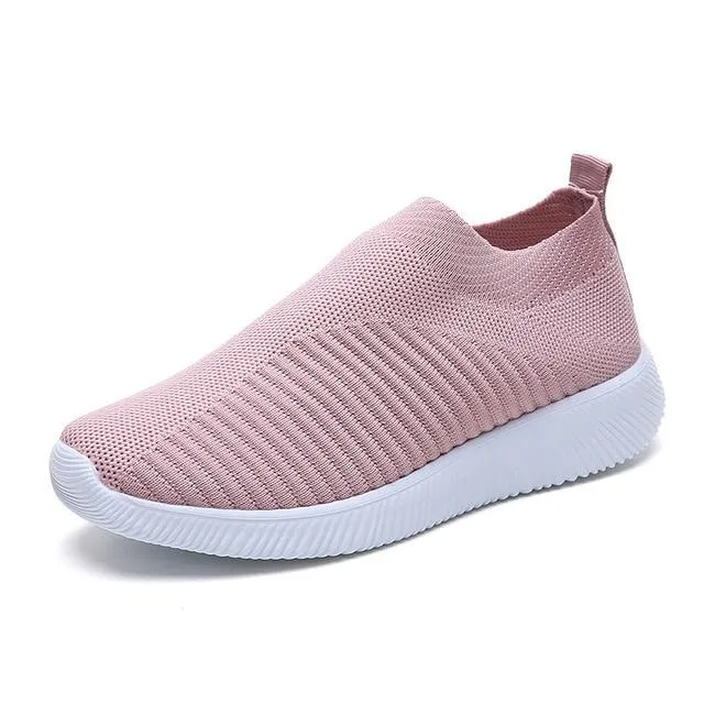 Women shoes 2020 new knitted slip on flat shoes woman tenis feminino casual mesh walking footwear sneakers women vulcanize shoes